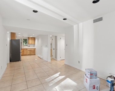 624 Noyack Road - Photo Thumbnail 5