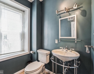 126 Ripka Street - Photo Thumbnail 4