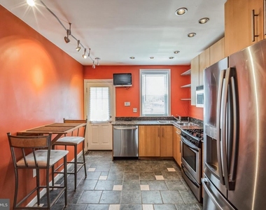 126 Ripka Street - Photo Thumbnail 5