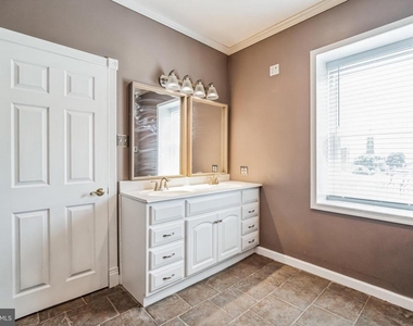 126 Ripka Street - Photo Thumbnail 22