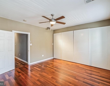 126 Ripka Street - Photo Thumbnail 20