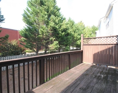 3915 Howell Park Road - Photo Thumbnail 16