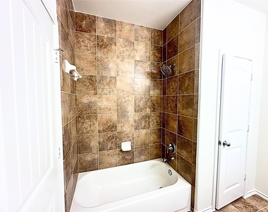 8218 Nagy Hill Street - Photo Thumbnail 28