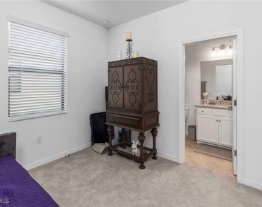 14688 Cantabria Drive - Photo Thumbnail 10