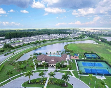 14688 Cantabria Drive - Photo Thumbnail 11