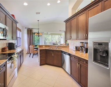 6641 Alden Woods Circle - Photo Thumbnail 6