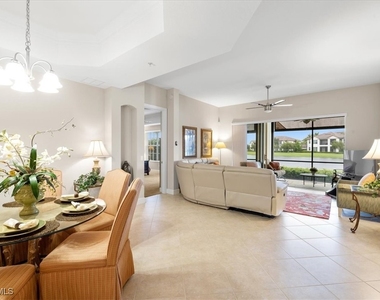8051 Players Cove Drive - Photo Thumbnail 10