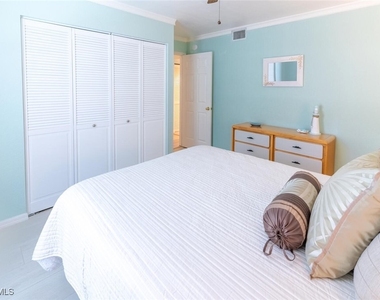 774 Wiggins Lake Drive - Photo Thumbnail 22