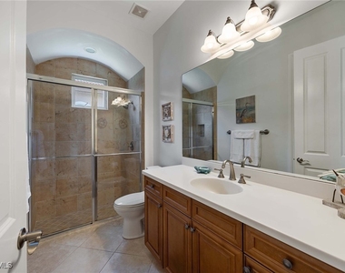 8902 Shenendoah Circle - Photo Thumbnail 17