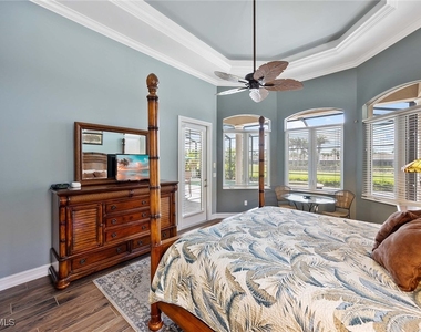 8902 Shenendoah Circle - Photo Thumbnail 12