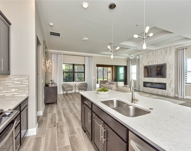 9761 Willet Court - Photo Thumbnail 12