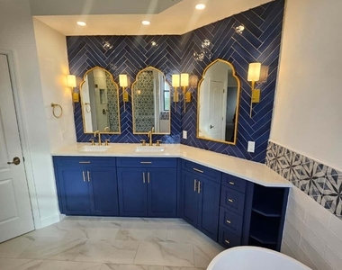 7040 Pelican Bay Boulevard - Photo Thumbnail 12