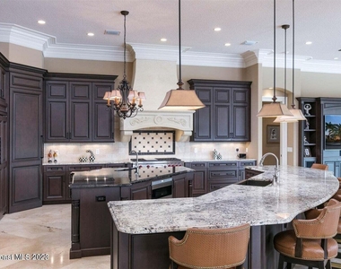 3059 Wyndham Way - Photo Thumbnail 12