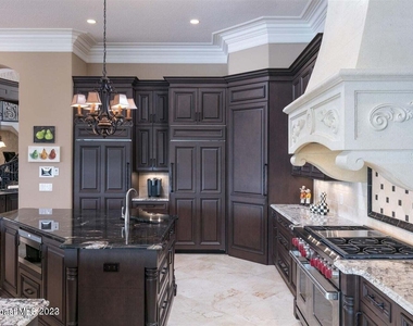 3059 Wyndham Way - Photo Thumbnail 13