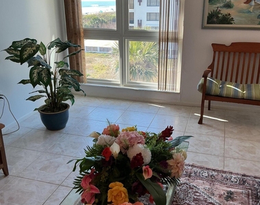 4700 Ocean Beach Boulevard - Photo Thumbnail 15