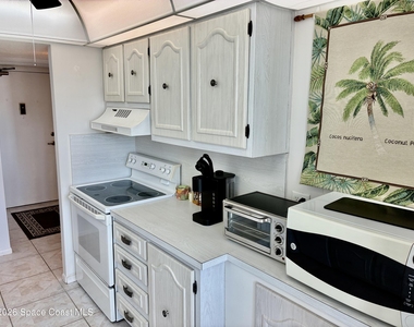 4700 Ocean Beach Boulevard - Photo Thumbnail 32