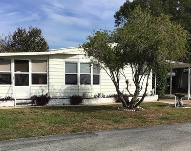 340 Windsor Drive - Photo Thumbnail 1