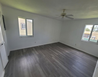 22481 Westchester Boulevard - Photo Thumbnail 11