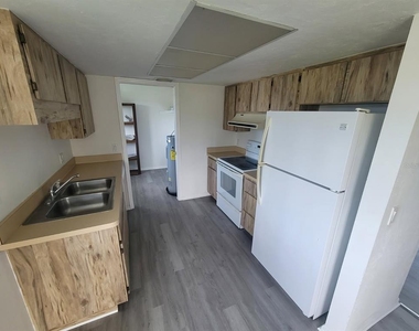 22481 Westchester Boulevard - Photo Thumbnail 4