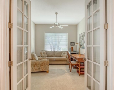 6909 Lennox Place - Photo Thumbnail 22