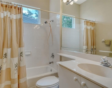 6909 Lennox Place - Photo Thumbnail 24