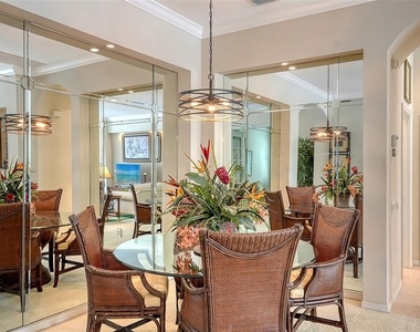6909 Lennox Place - Photo Thumbnail 7