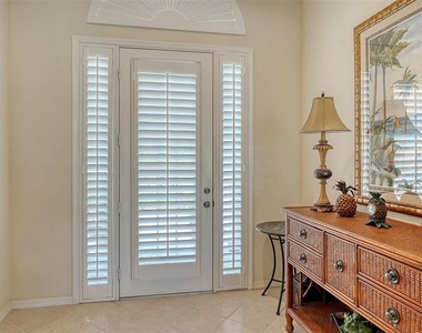6909 Lennox Place - Photo Thumbnail 9