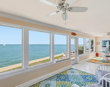 957 Spanish Drive N - Photo Thumbnail 15