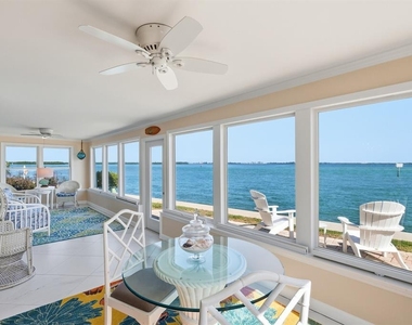 957 Spanish Drive N - Photo Thumbnail 12