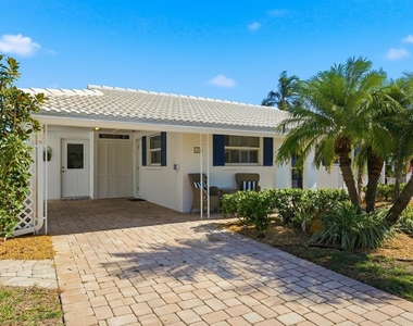957 Spanish Drive N - Photo Thumbnail 2
