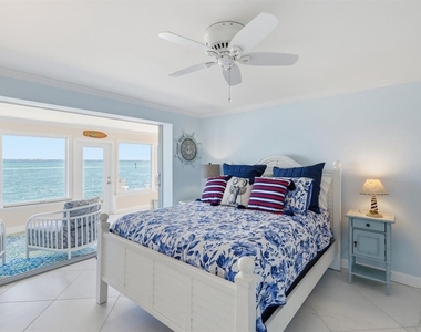 957 Spanish Drive N - Photo Thumbnail 17