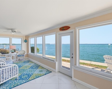 957 Spanish Drive N - Photo Thumbnail 13