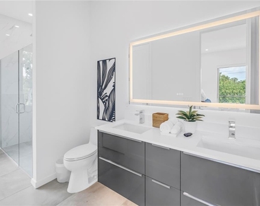 2314 Floyd Street - Photo Thumbnail 39