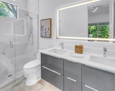 2314 Floyd Street - Photo Thumbnail 26