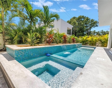 2314 Floyd Street - Photo Thumbnail 62
