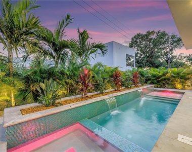 2314 Floyd Street - Photo Thumbnail 76