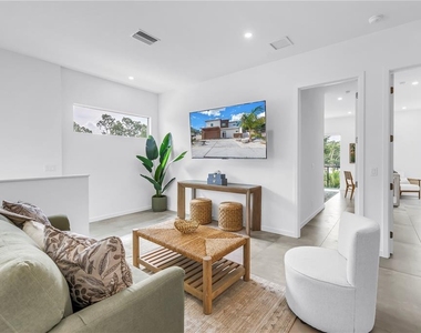2314 Floyd Street - Photo Thumbnail 29