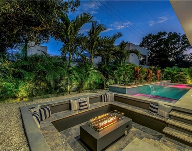 2314 Floyd Street - Photo Thumbnail 82