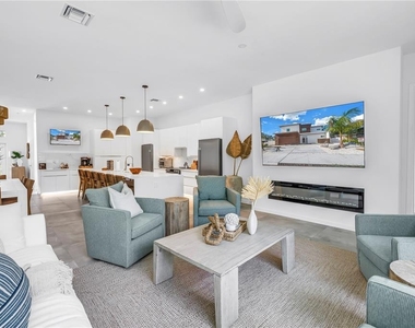 2314 Floyd Street - Photo Thumbnail 17