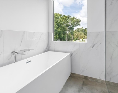 2314 Floyd Street - Photo Thumbnail 40
