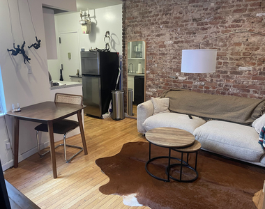 8 Rivington Street - Photo Thumbnail 6