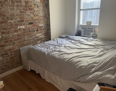 8 Rivington Street - Photo Thumbnail 7