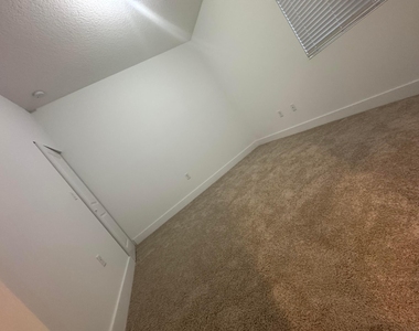 5120 Nevola Avenue - Photo Thumbnail 9