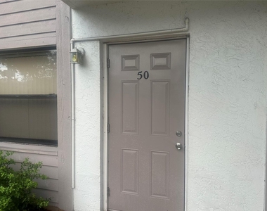 11150 W Sample Road - Photo Thumbnail 10