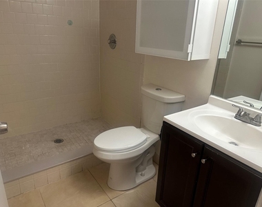 11150 W Sample Road - Photo Thumbnail 5