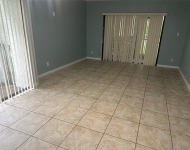 11150 W Sample Road - Photo Thumbnail 4