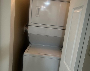 11150 W Sample Road - Photo Thumbnail 9