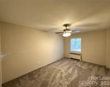 2126 E 7th Street - Photo Thumbnail 5
