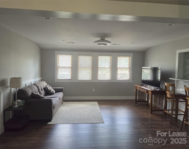 238 S Main Street - Photo Thumbnail 6