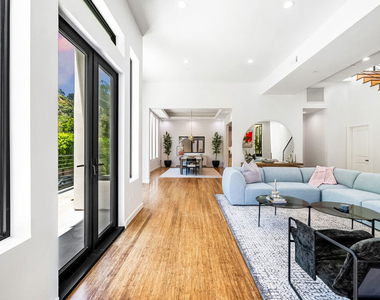 1846 N Franklin Canyon Drive - Photo Thumbnail 11